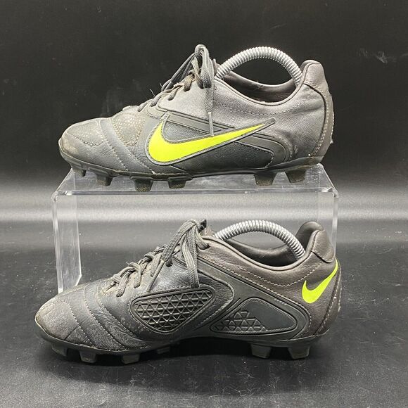 Nike CTR 360 2011 Rare 429538-070 Youth Size 2.5Y Soccer Cleats Shoes GUC - Picture 2 of 7